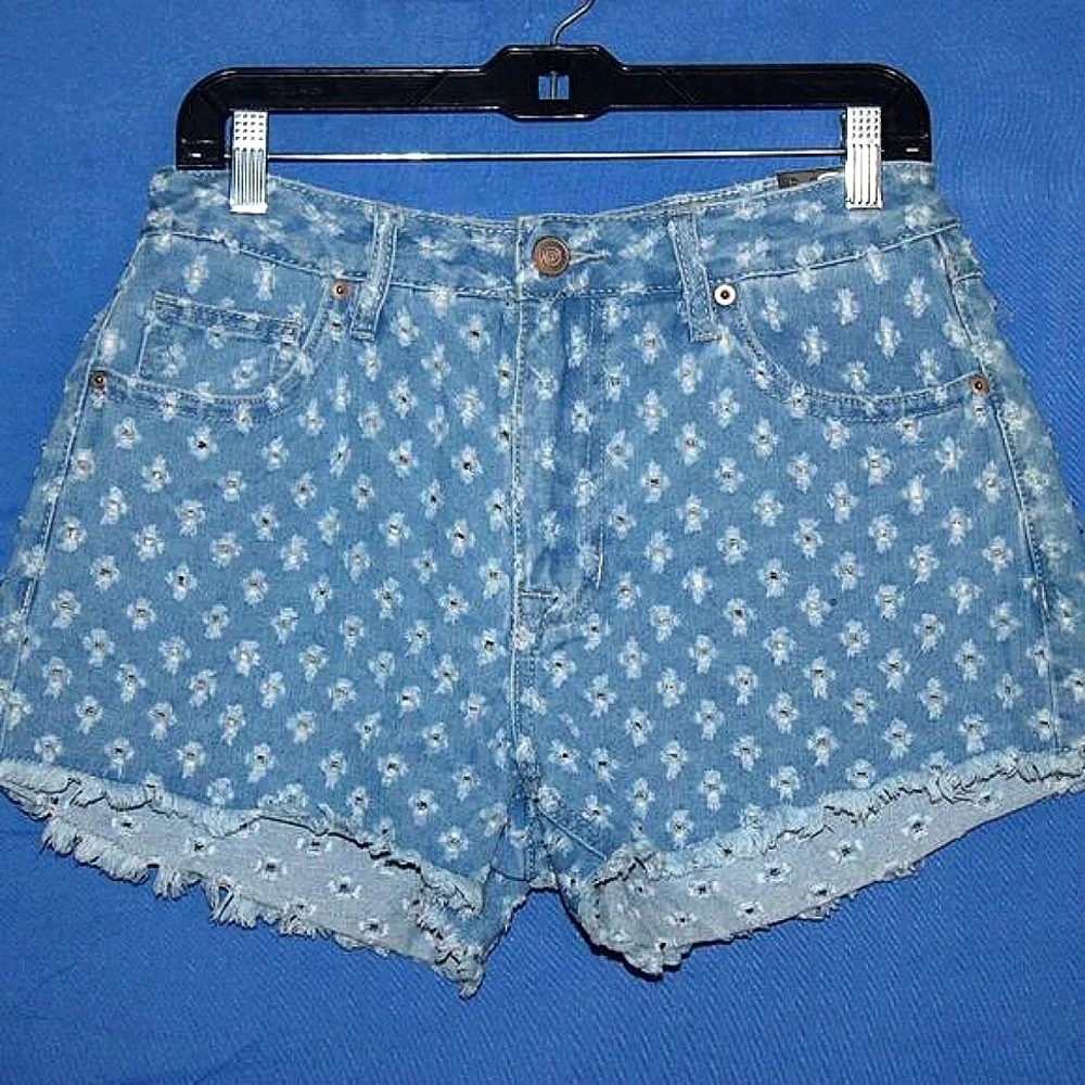 Rock & Roll Denim High Rise Eyelet Denim Shorts Blue NWT
